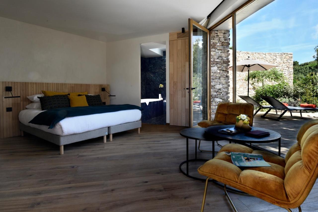A Speranza Suites Avec Piscine Privative Chauffee بونيفَسْيو المظهر الخارجي الصورة