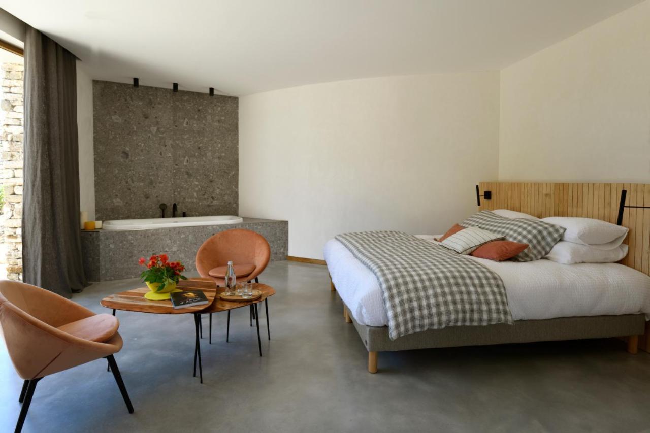 A Speranza Suites Avec Piscine Privative Chauffee بونيفَسْيو المظهر الخارجي الصورة