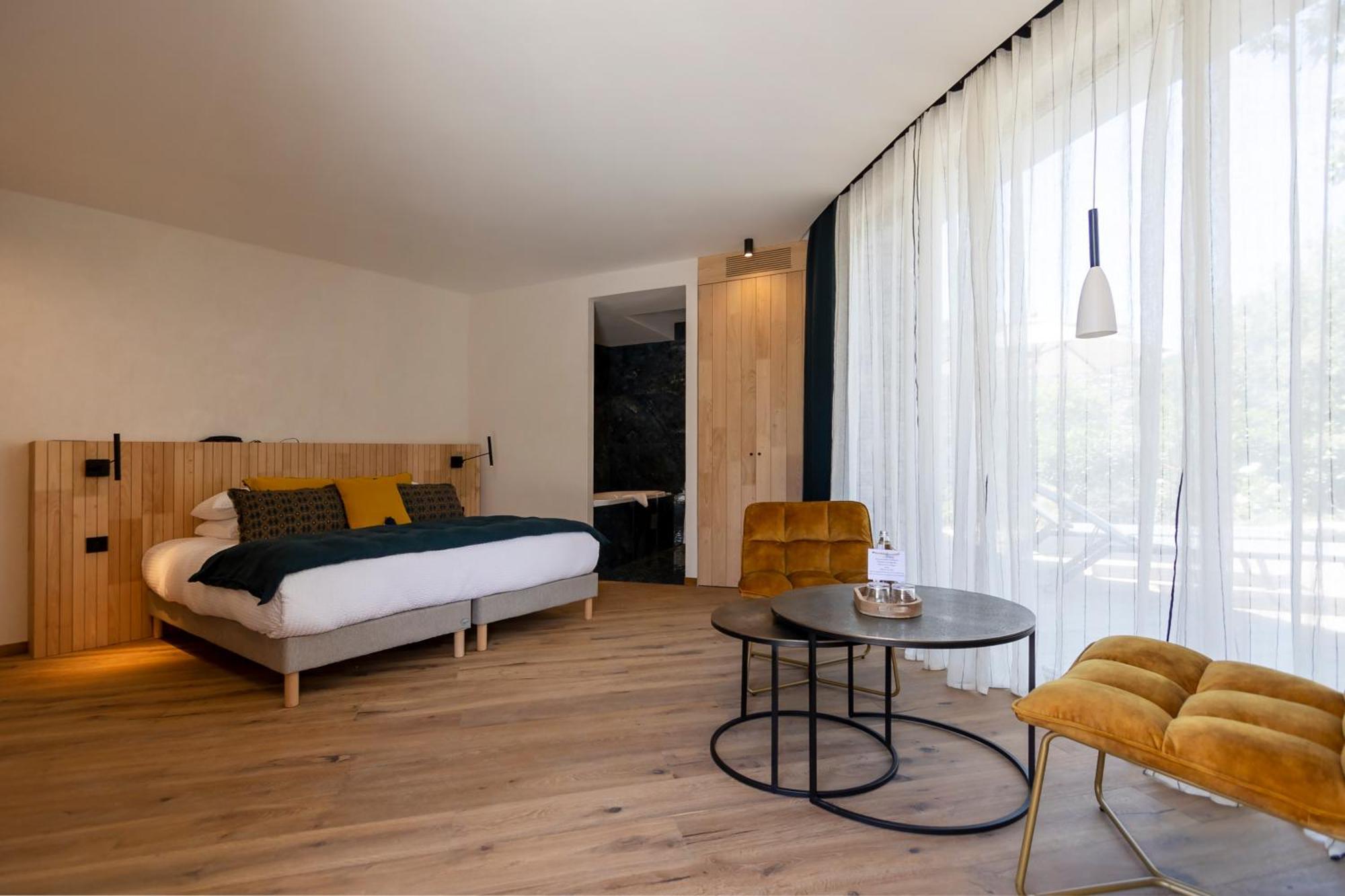A Speranza Suites Avec Piscine Privative Chauffee بونيفَسْيو المظهر الخارجي الصورة