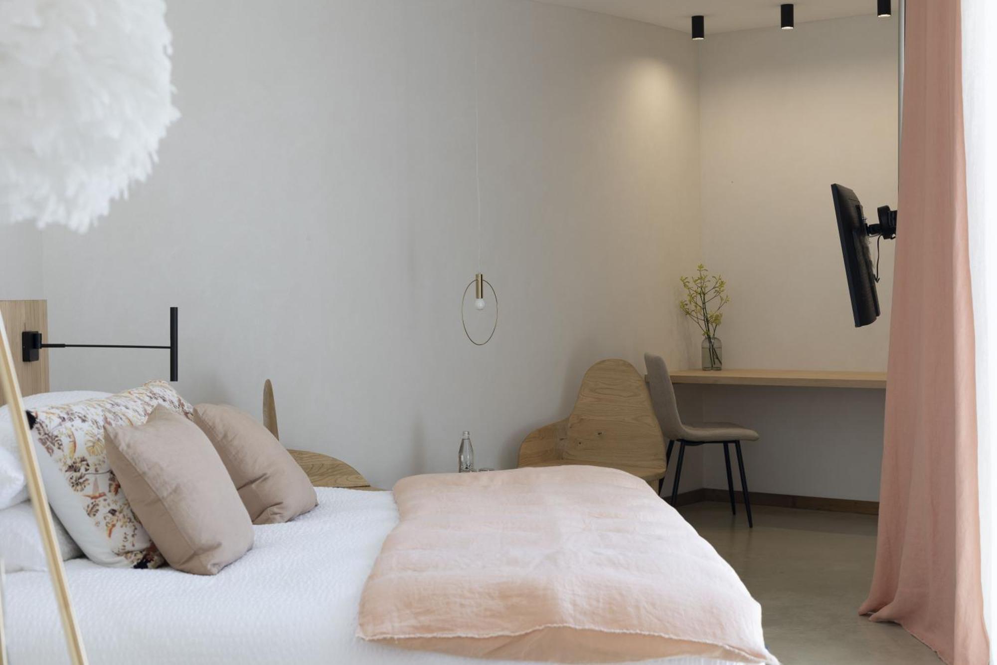 A Speranza Suites Avec Piscine Privative Chauffee بونيفَسْيو المظهر الخارجي الصورة